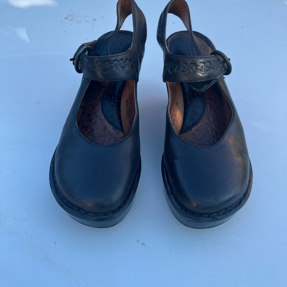Born Shoes - Picture 5 of 6